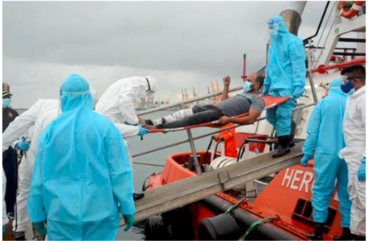 The new ship just extinguished the fire, and turned around it was a shocking explosion!(图3)